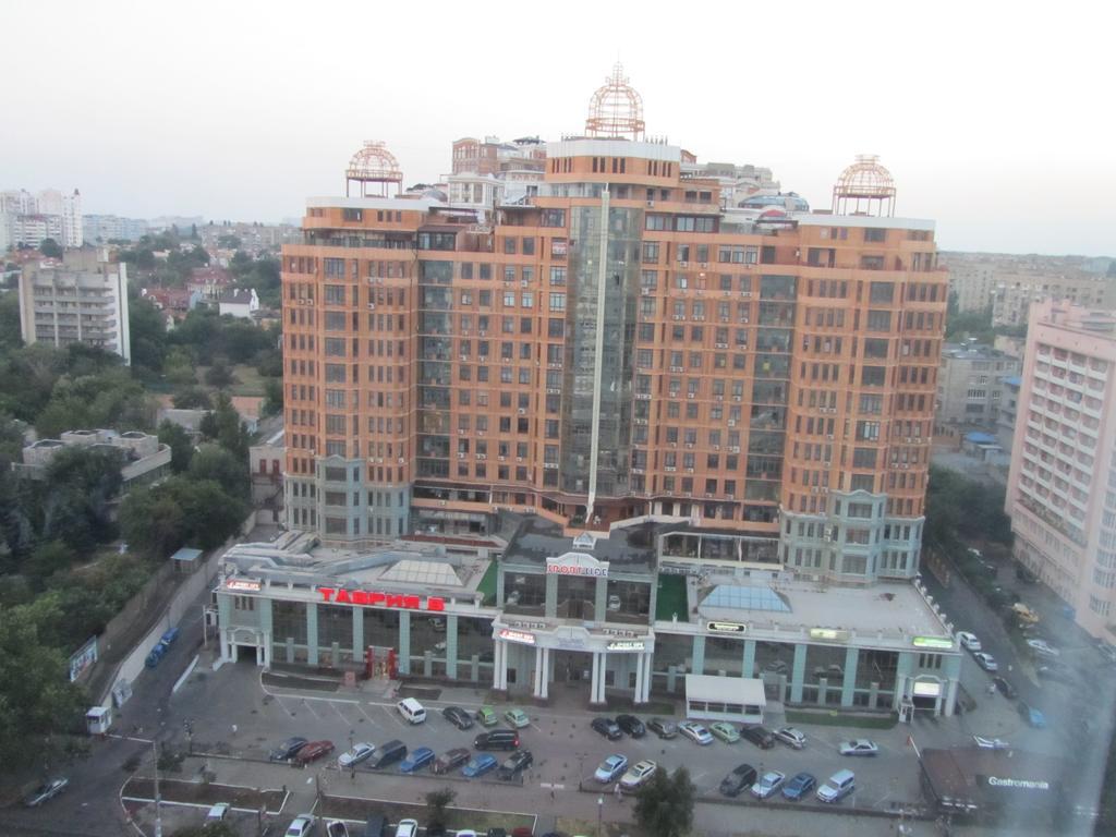 Apartments On Henuezskaya 5 Odesa Exterior foto