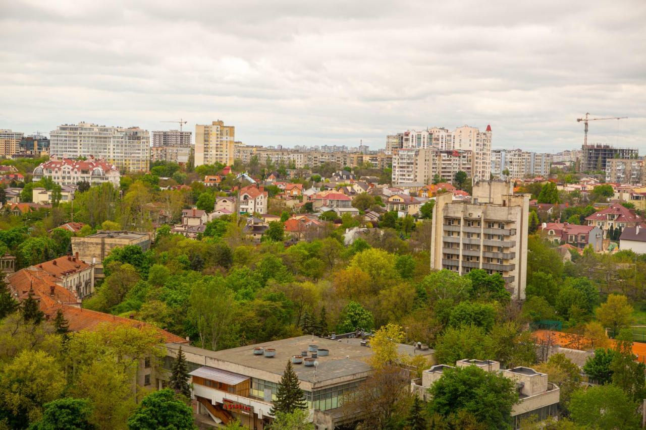 Apartments On Henuezskaya 5 Odesa Exterior foto