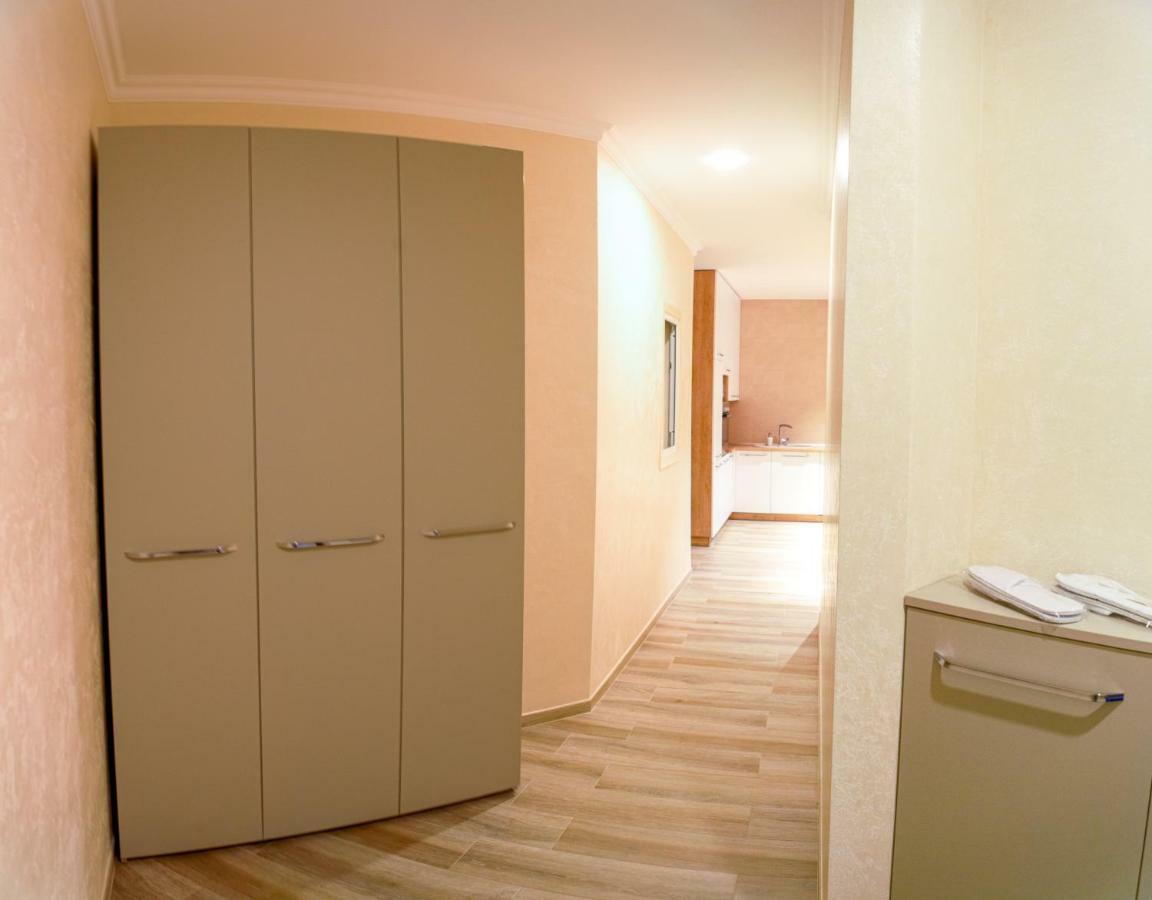 Apartments On Henuezskaya 5 Odesa Exterior foto